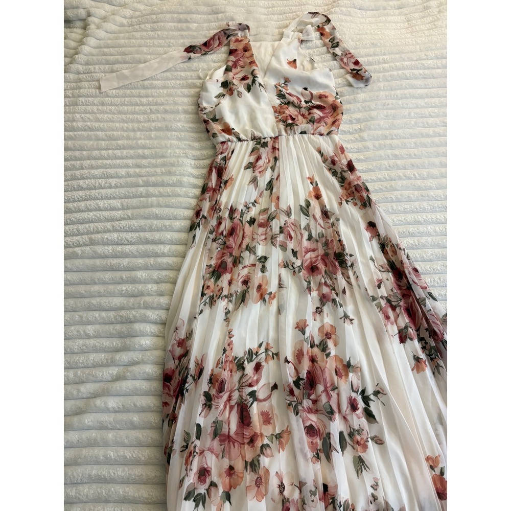 Premier Amour Floral Halter Pleated Maxi Dress‎ White Pink Size 4